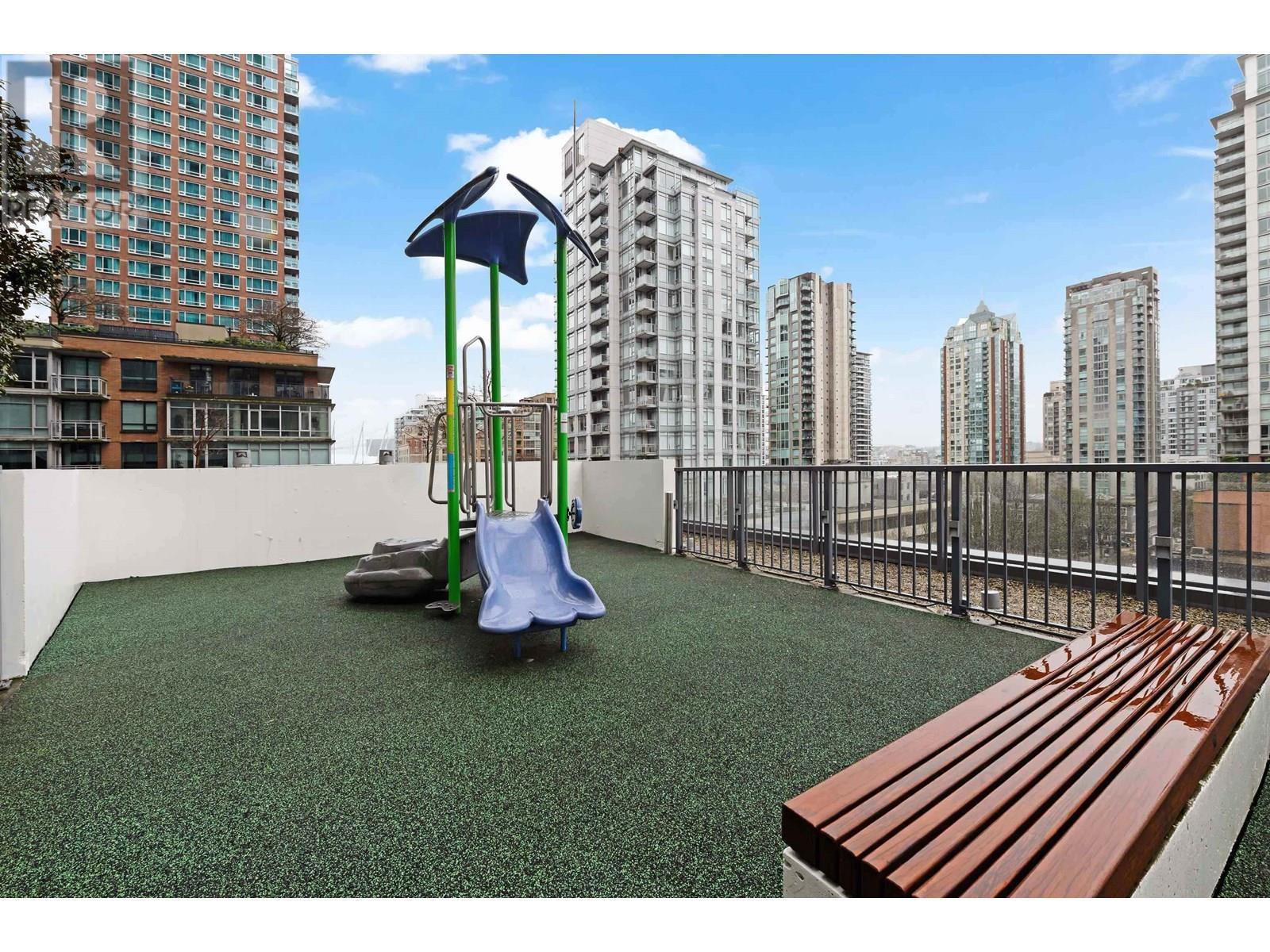 Photo 11 of 3511 777 Richards Street, Vancouver BC