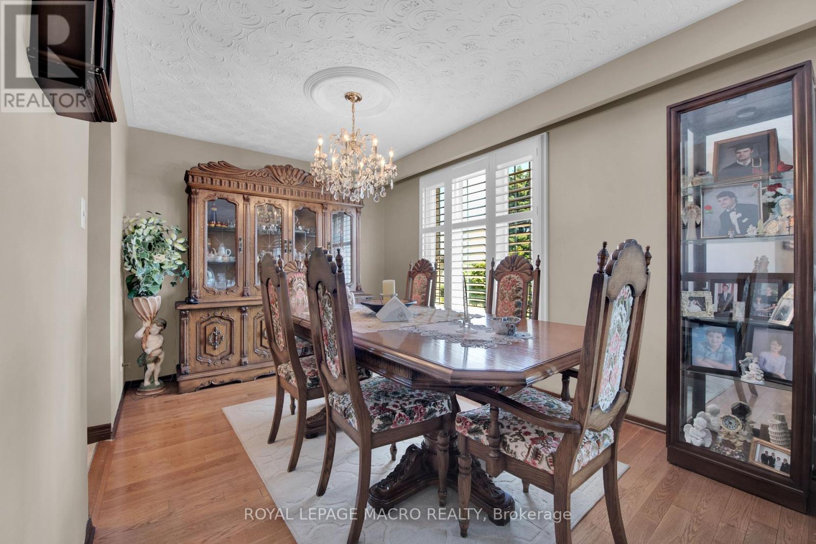 Photo 18 of 18 Villa Court, Hamilton ON