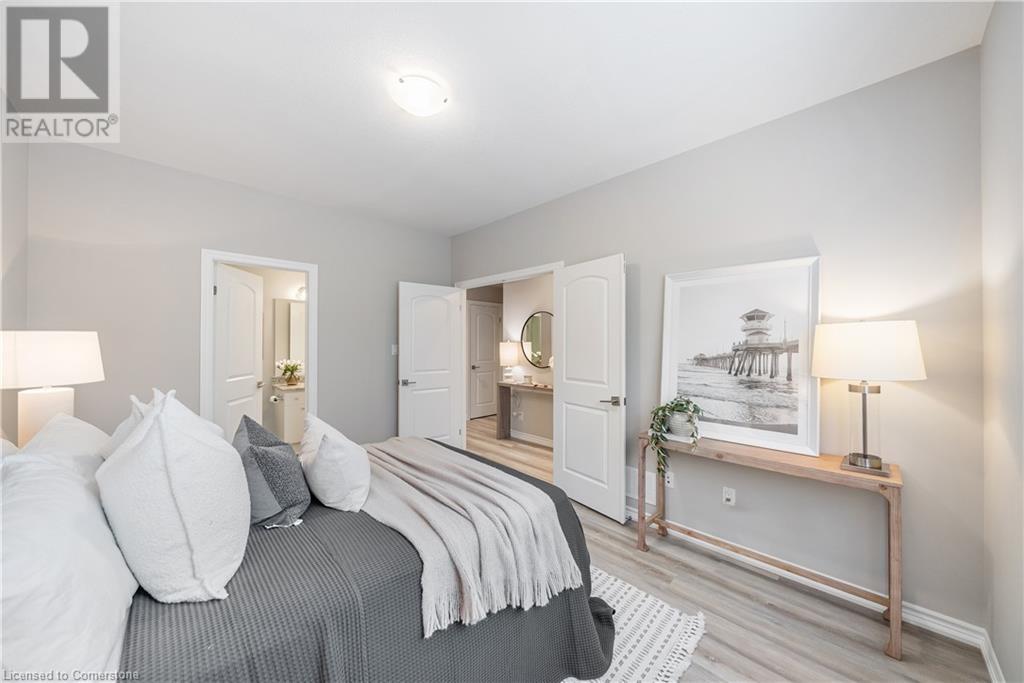 Photo 8 of 2362 New Street Unit 8, Burlington ON