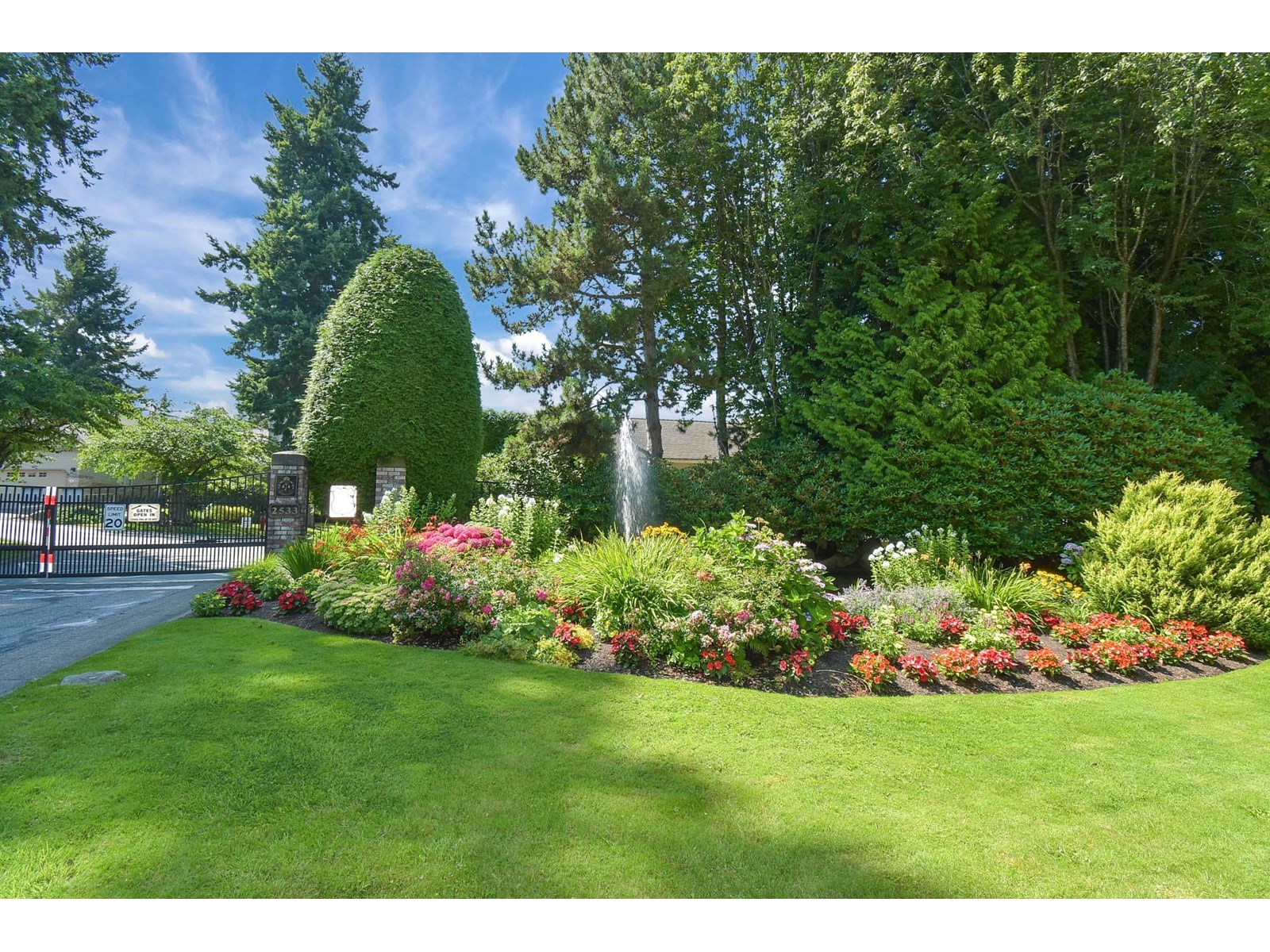 Photo 39 of 54 2533 152 Street, Surrey BC