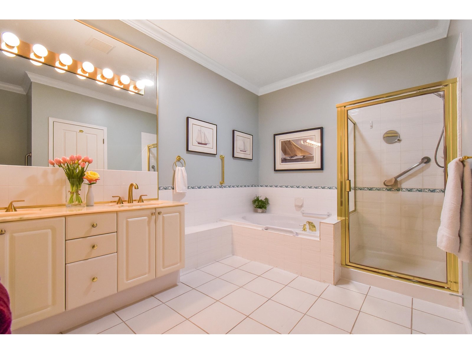 Photo 16 of 54 2533 152 Street, Surrey BC