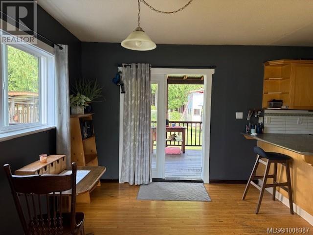 Photo 2 of 4520 Byng Rd, Port Hardy BC
