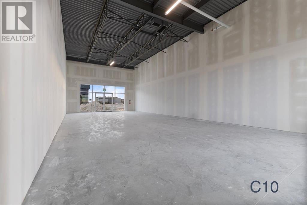 Retail for Sale in    Avenue NE Stoney 3 Calgary 