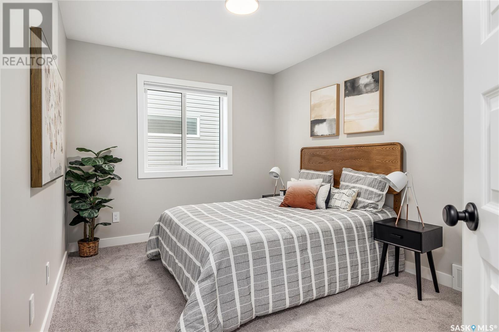 Photo 12 of 955 Traeger Manor, Saskatoon SK