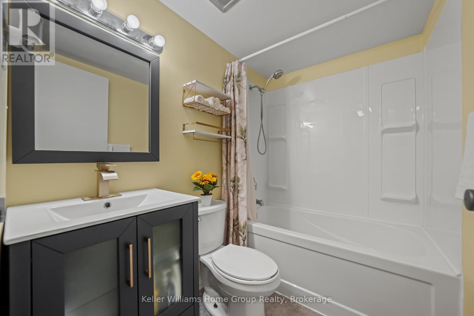 Photo 16 of 204 9 Ajax Street, Guelph ON