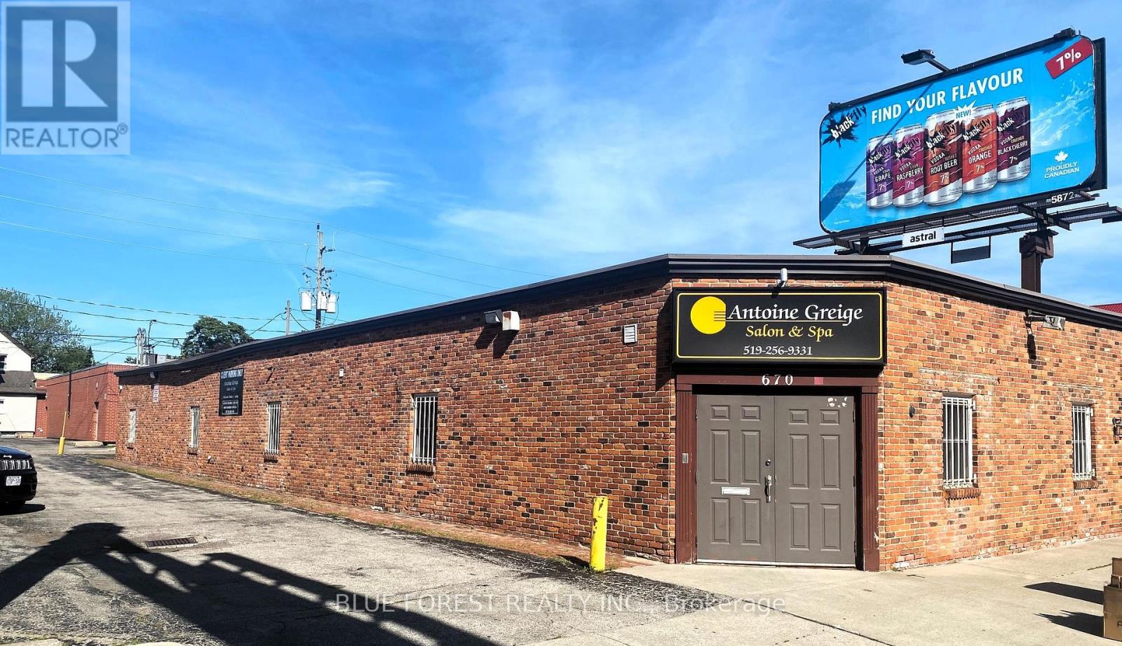 Photo 16 of 670 Goyeau Street, Windsor ON