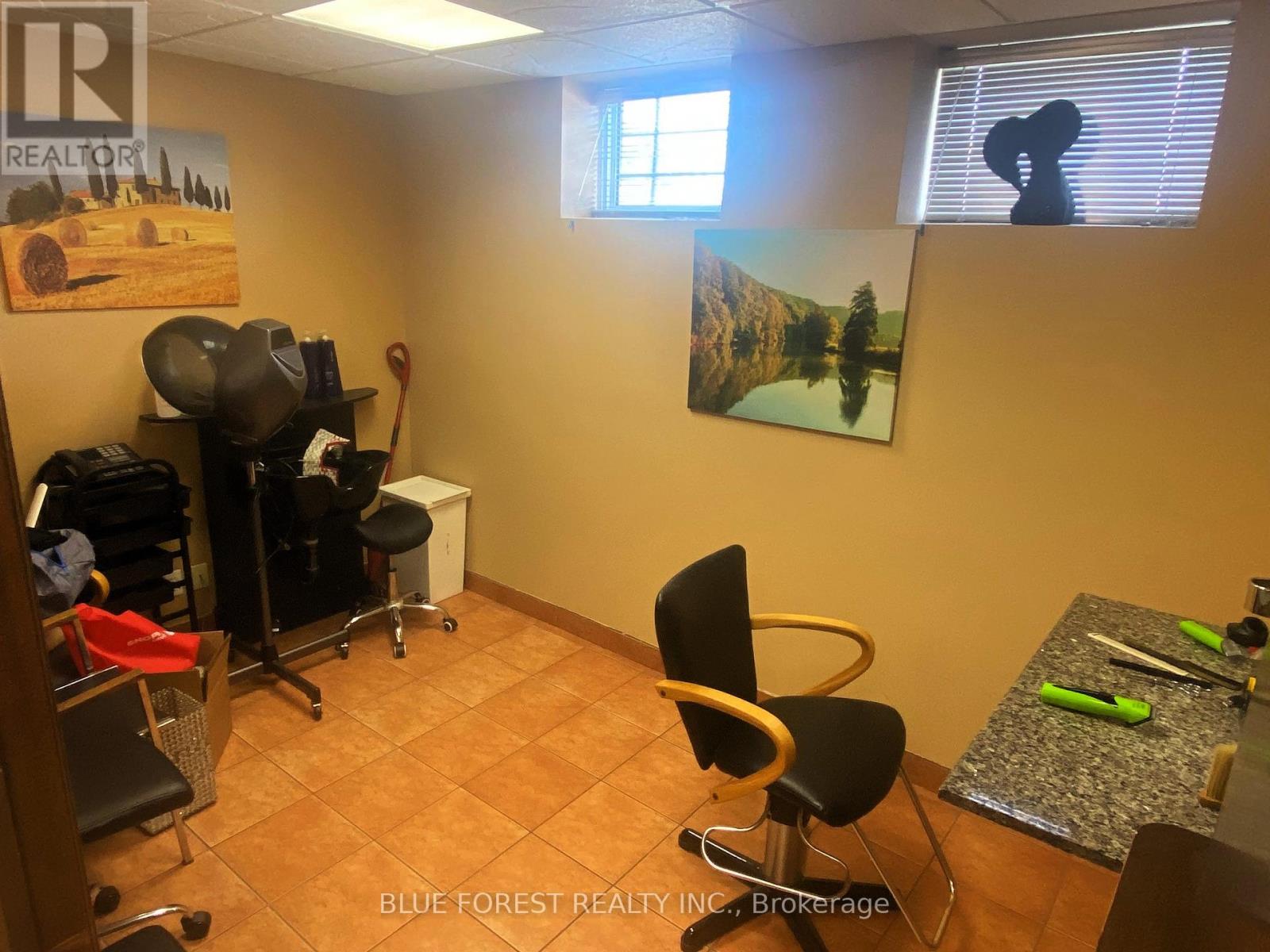 Photo 10 of 670 Goyeau Street, Windsor ON