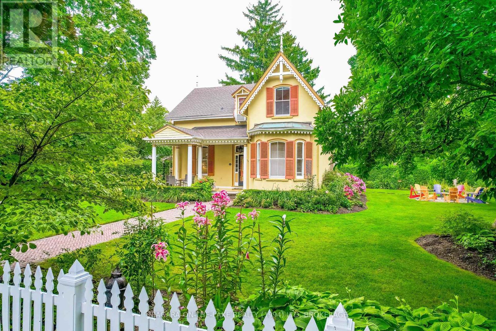 Photo 35 of 129 Victoria Street, Niagaraonthelake ON