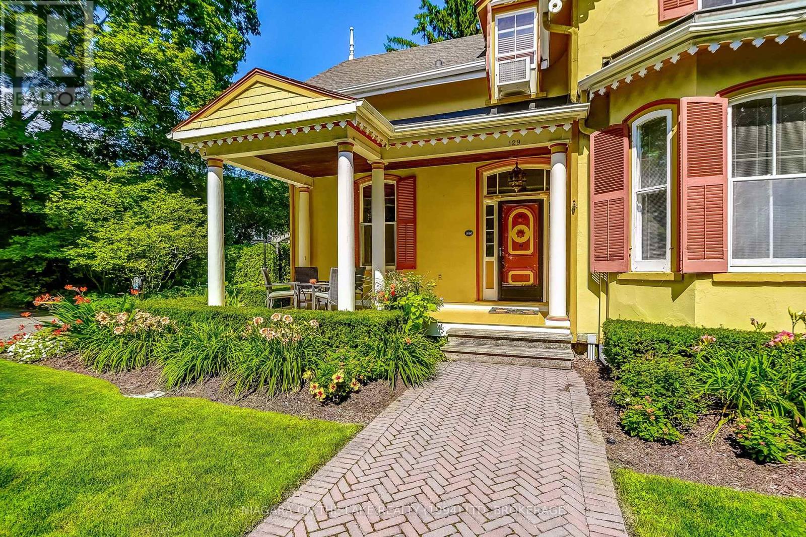 Photo 4 of 129 Victoria Street, Niagaraonthelake ON