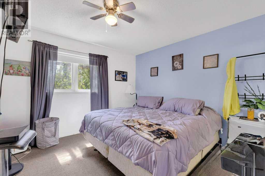 Photo 6 of 4018 39 A Avenueclose, Ponoka AB
