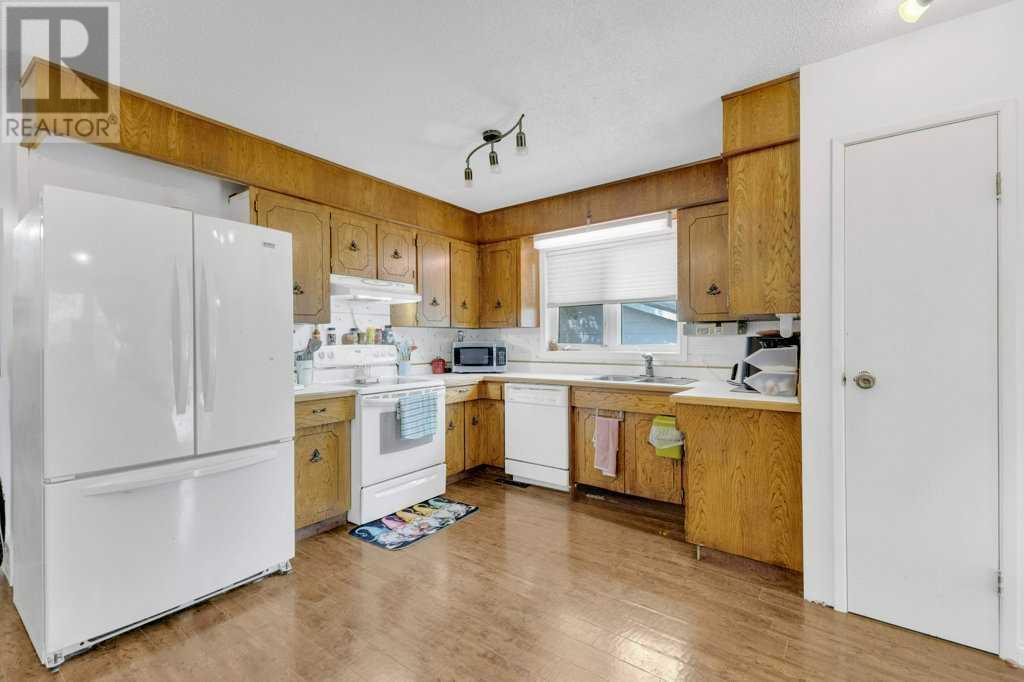 Photo 18 of 4018 39 A Avenueclose, Ponoka AB