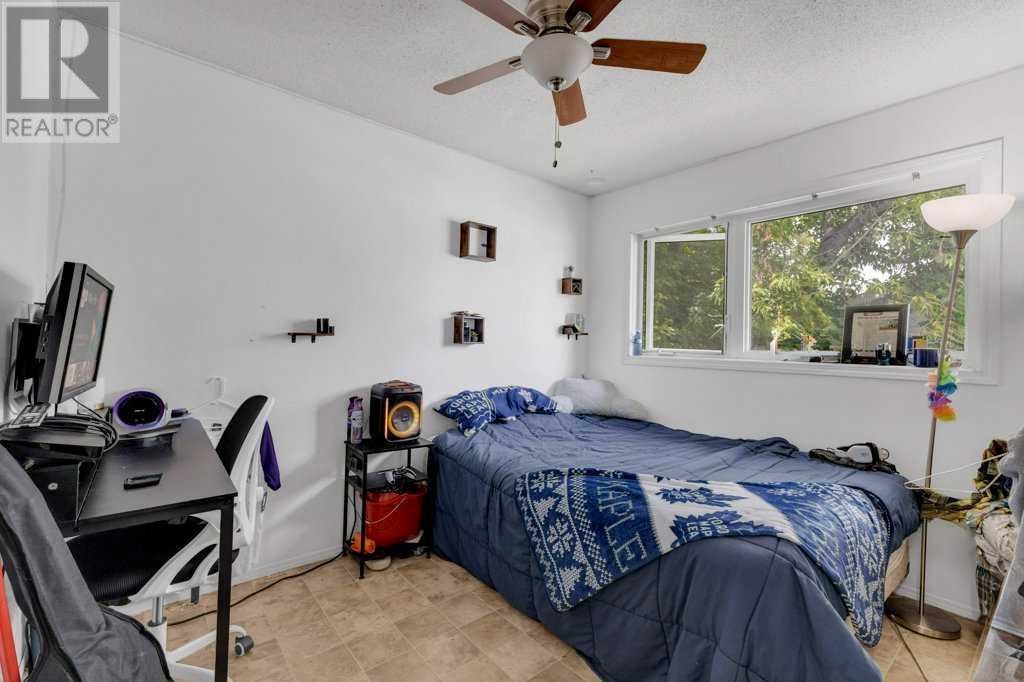 Photo 11 of 4018 39 A Avenueclose, Ponoka AB