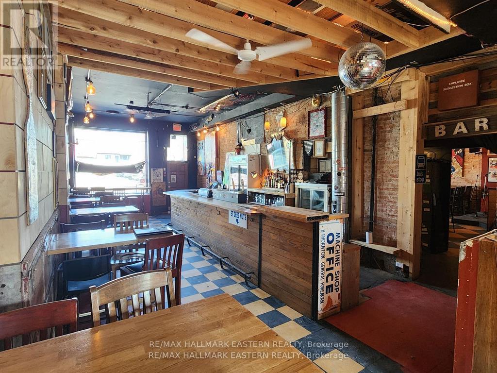 Photo 12 of 199 Hunter Street, Peterborough Central ON