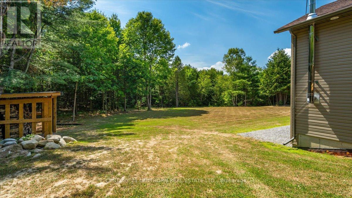 Photo 36 of 101 Thompson Road, Centre Hastings ON