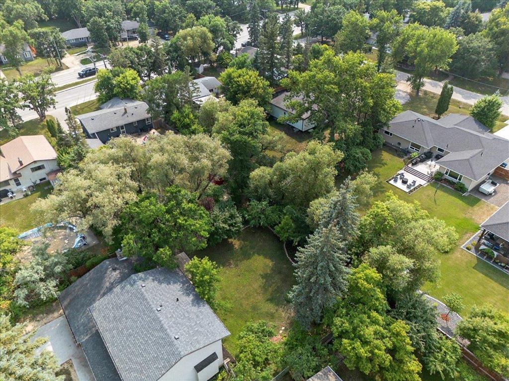 Photo 49 of 178 Mcquaker Drive, Winnipeg MB