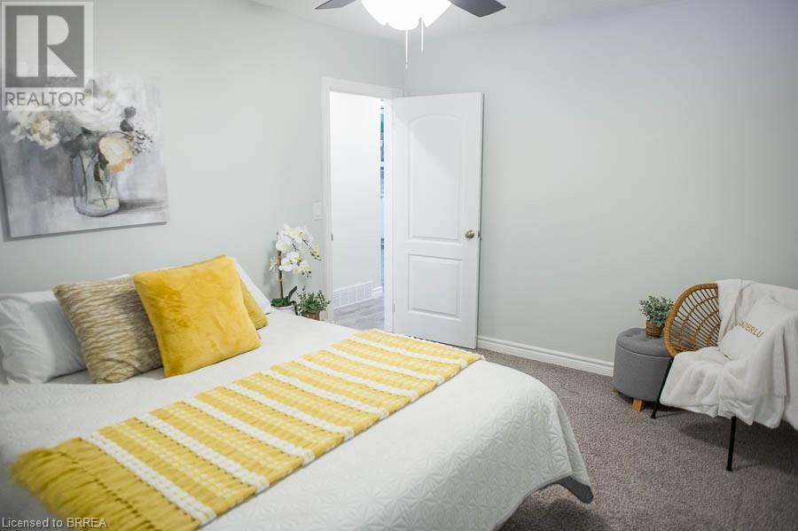 Photo 4 of 225 Chatham Street Unit Upper, Brantford ON