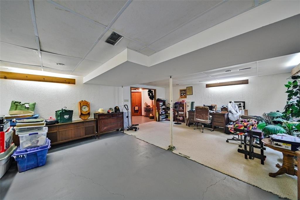 Photo 25 of 78 Linacre Road, Winnipeg MB