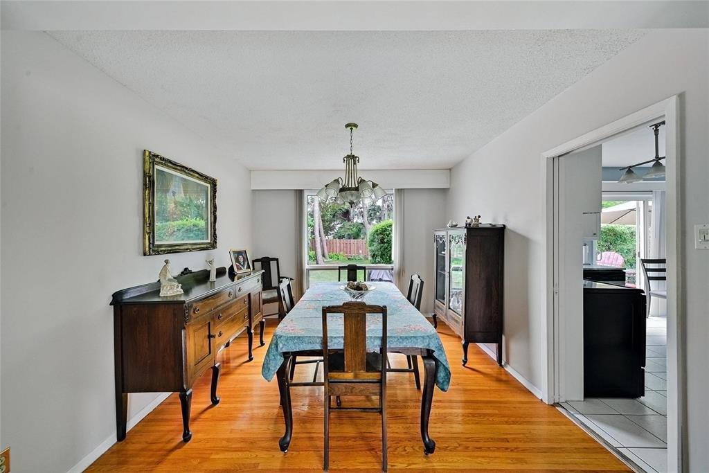 Photo 7 of 78 Linacre Road, Winnipeg MB