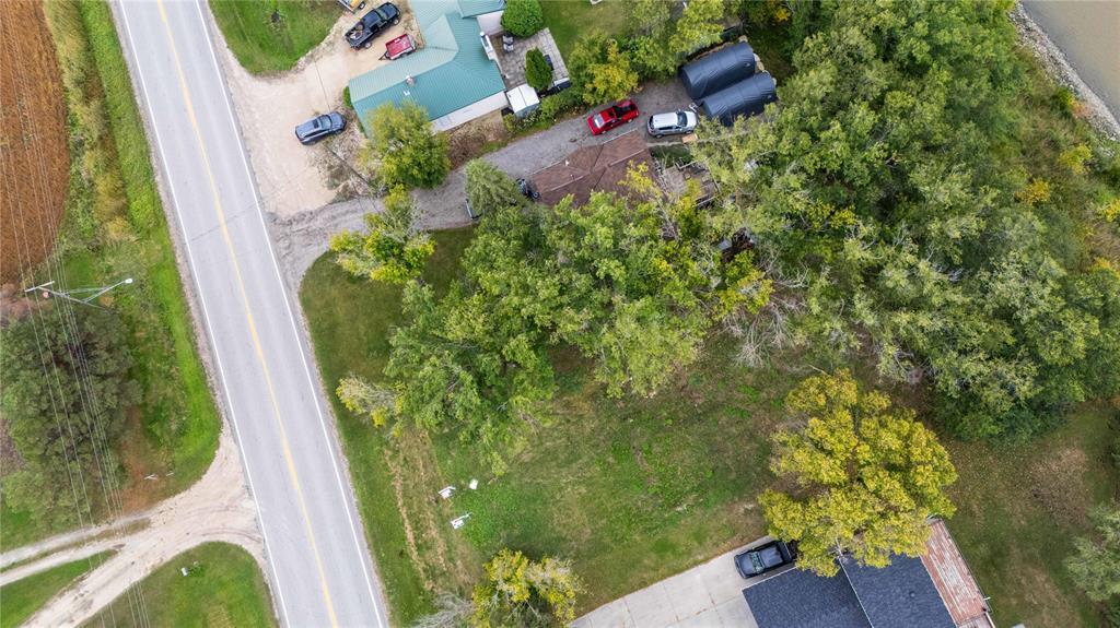 Photo 3 of 7568 Henderson Highway, Lockport MB