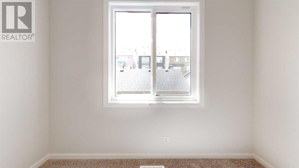 Photo 1 of 1465 Rangeview Drive Se, Calgary AB