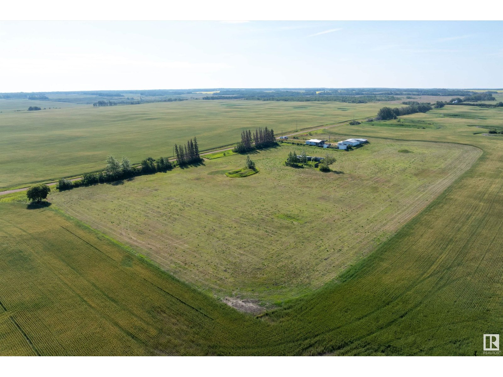 Photo 10 of 534072 Range Road 85, Rural Two Hills County AB