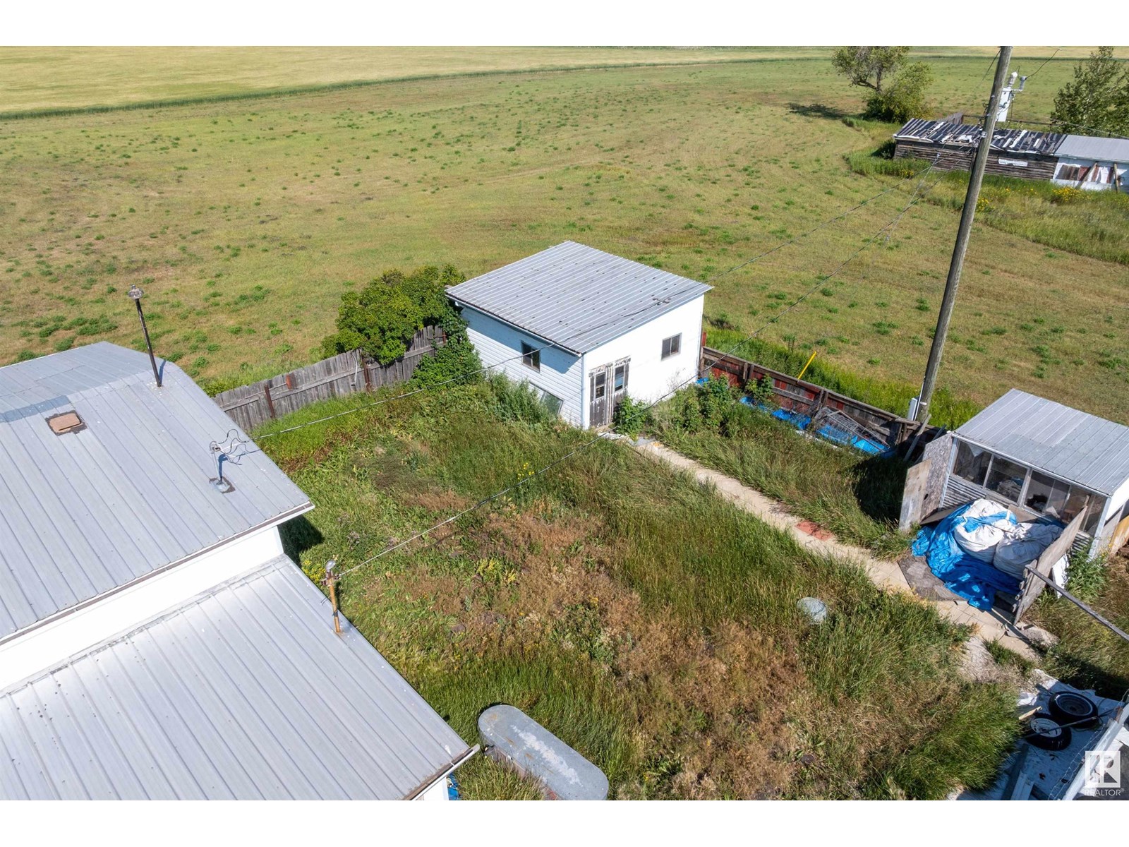Photo 14 of 534072 Range Road 85, Rural Two Hills County AB