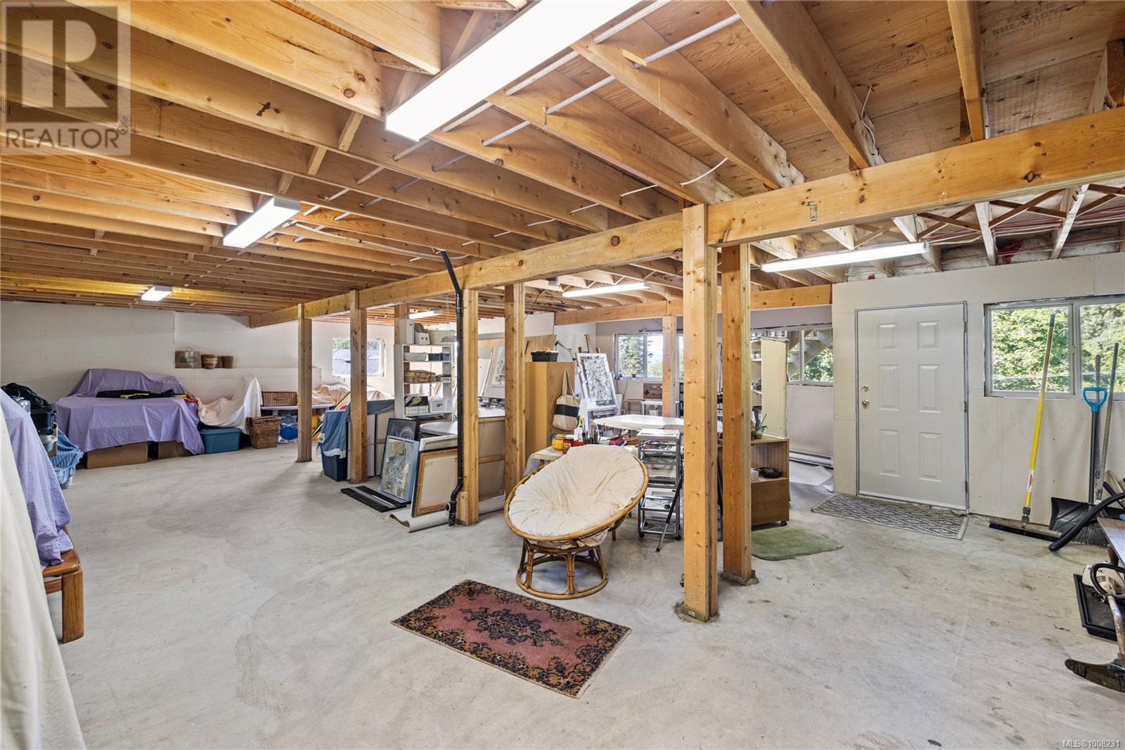 Photo 33 of 3122 Dolphin Dr Nw, Nanoose Bay BC