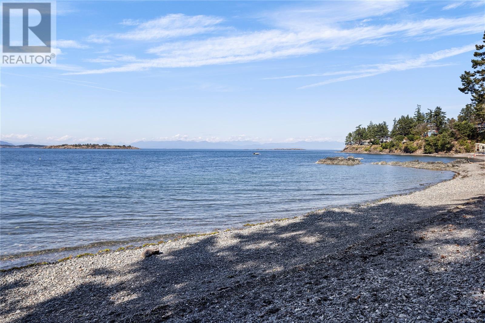 Photo 34 of 3122 Dolphin Dr Nw, Nanoose Bay BC