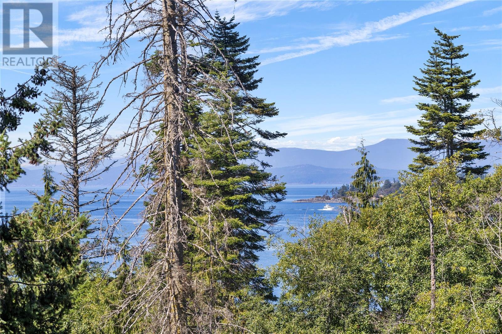 Photo 6 of 3122 Dolphin Dr Nw, Nanoose Bay BC