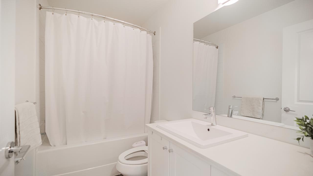 Photo 24 of 13 16678 25 Avenue, Surrey BC