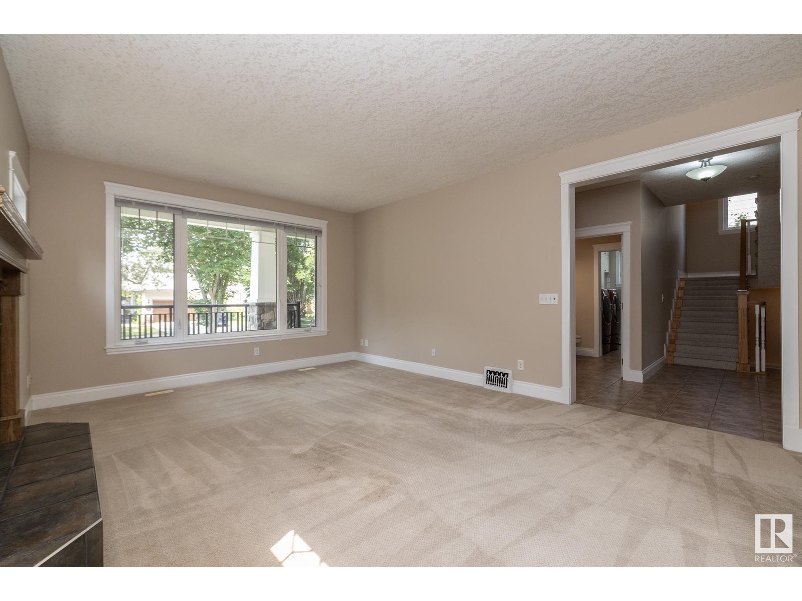 Photo 29 of 9319 93 St Nw, Edmonton AB