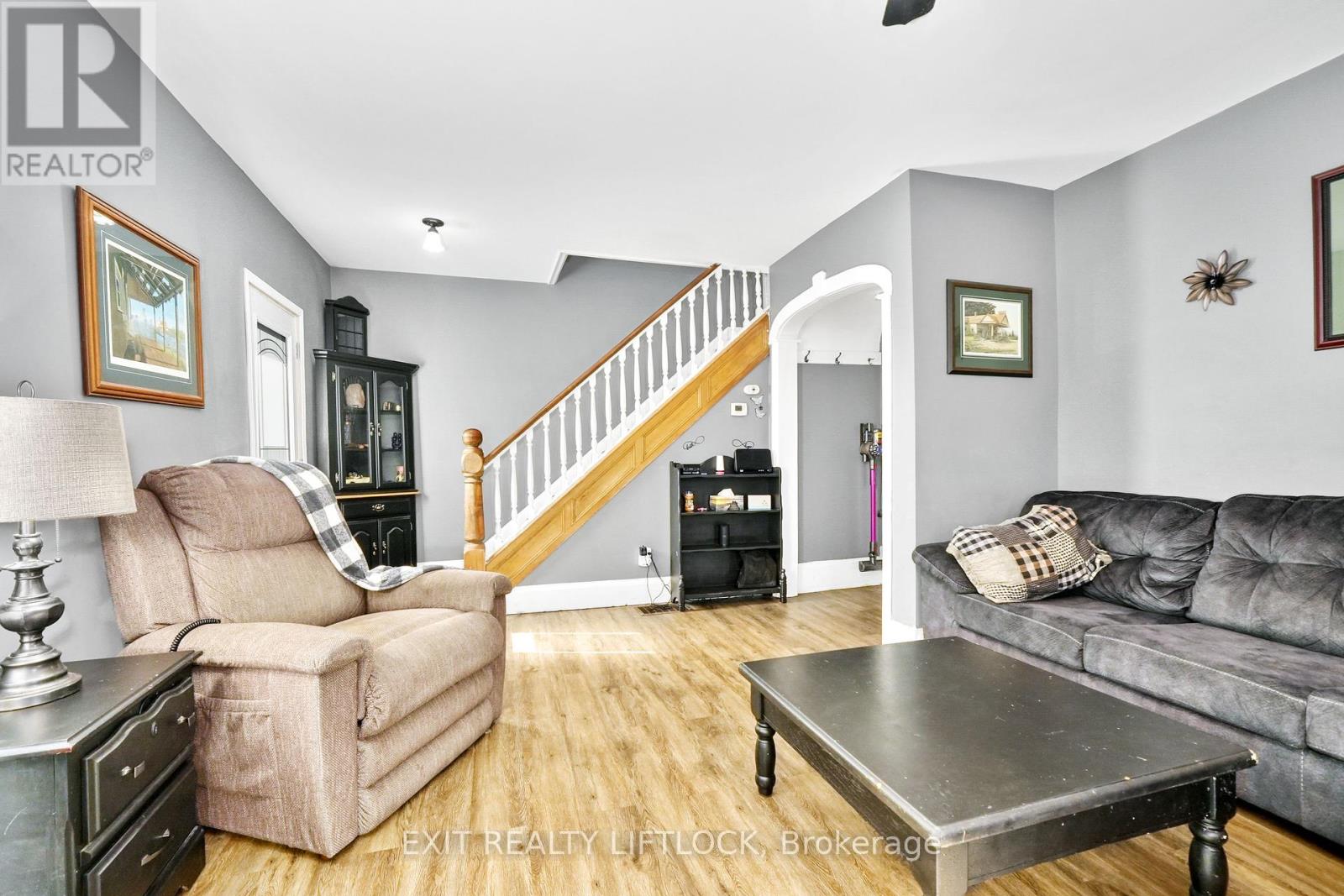 Photo 8 of 108 Godolphin Road, Trent Hills ON
