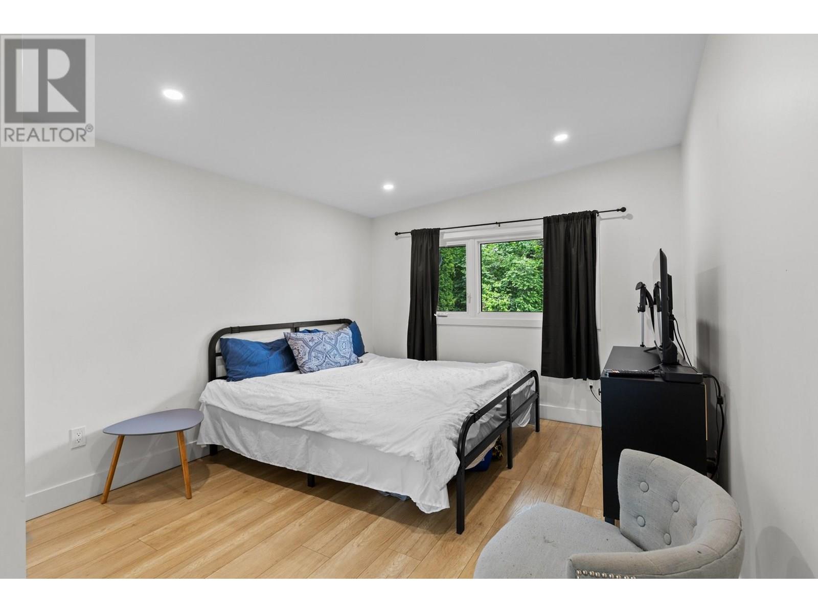  1511 Lambert Avenue, Kelowna