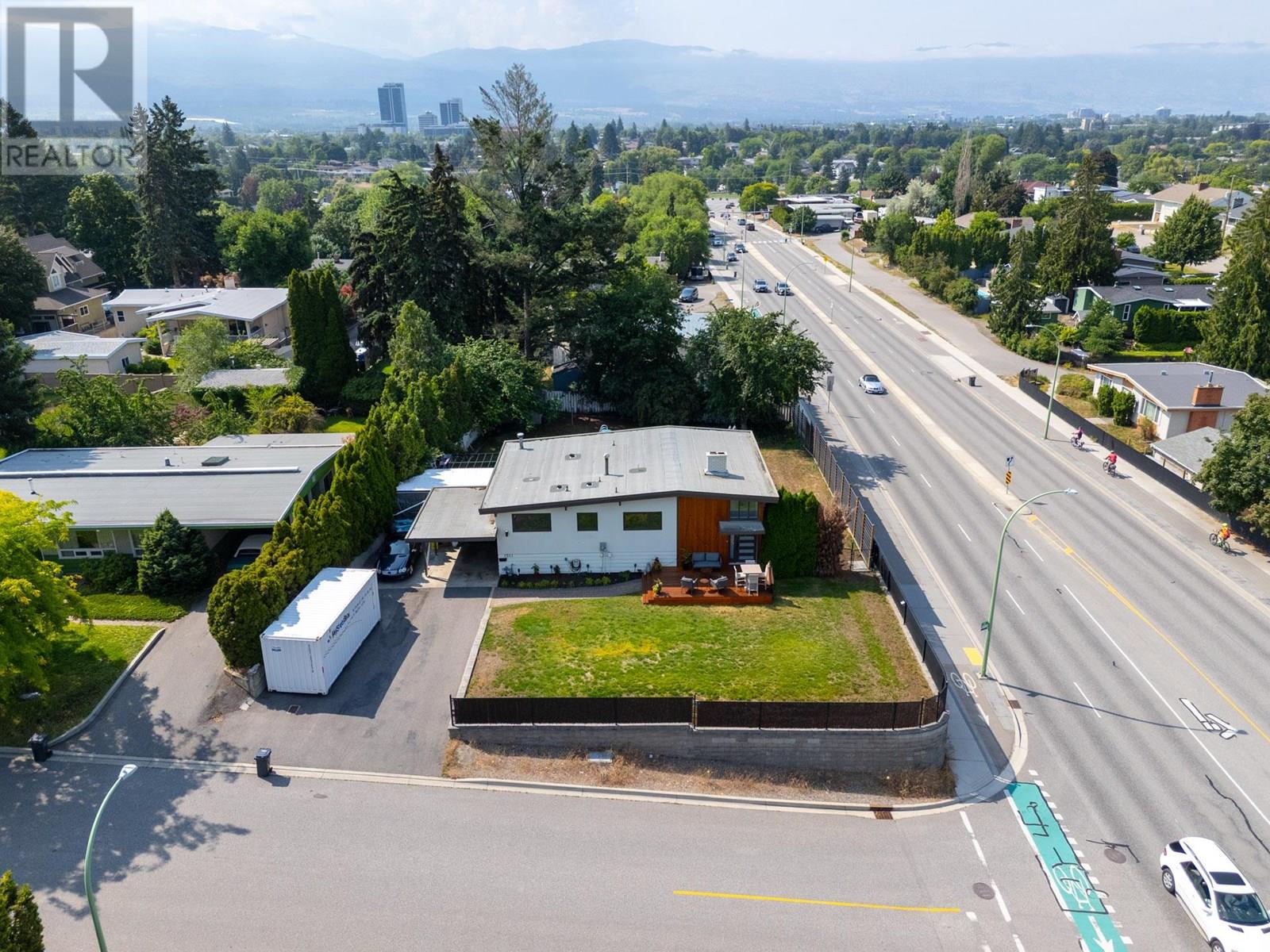  1511 Lambert Avenue, Kelowna