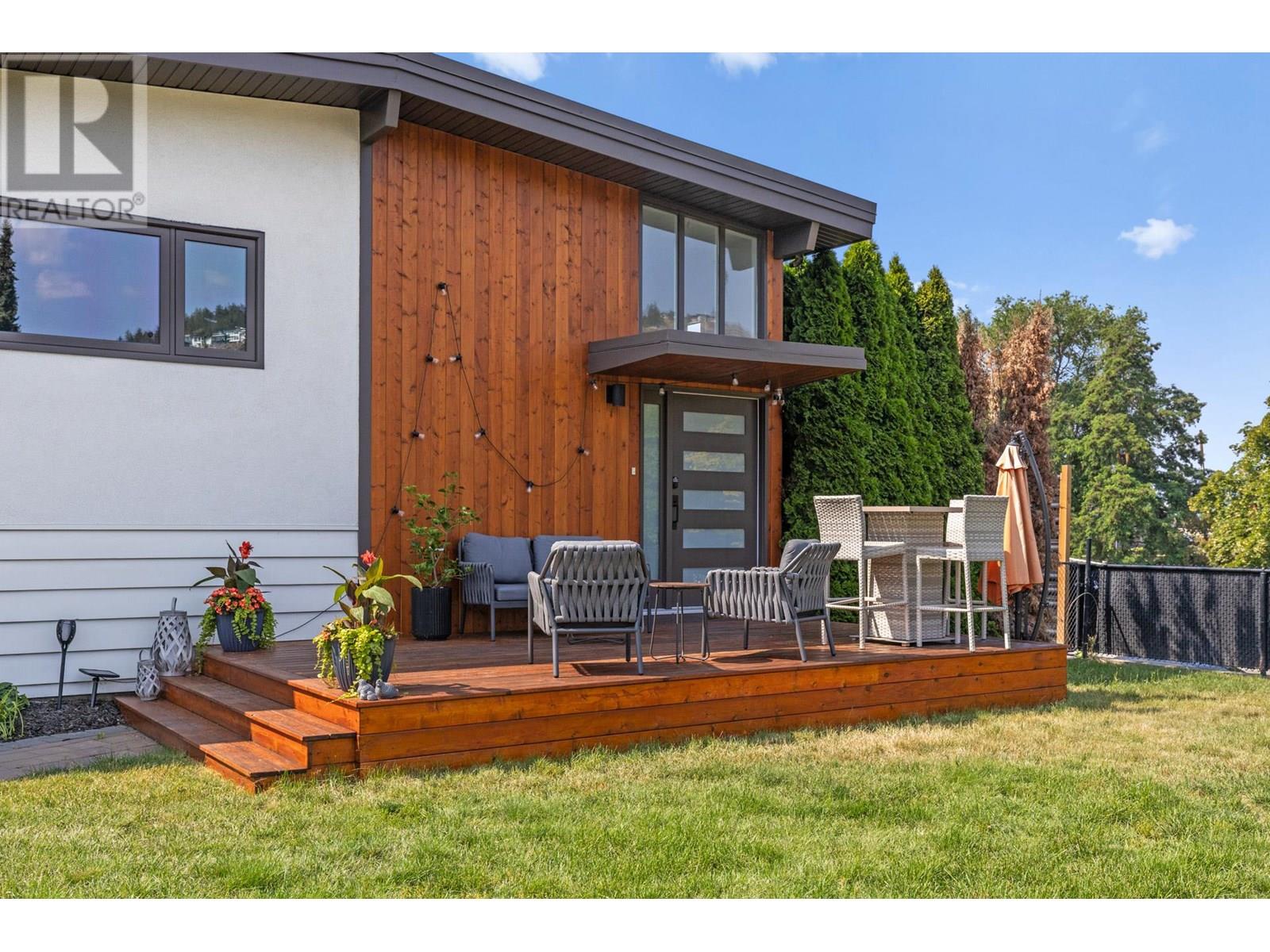  1511 Lambert Avenue, Kelowna