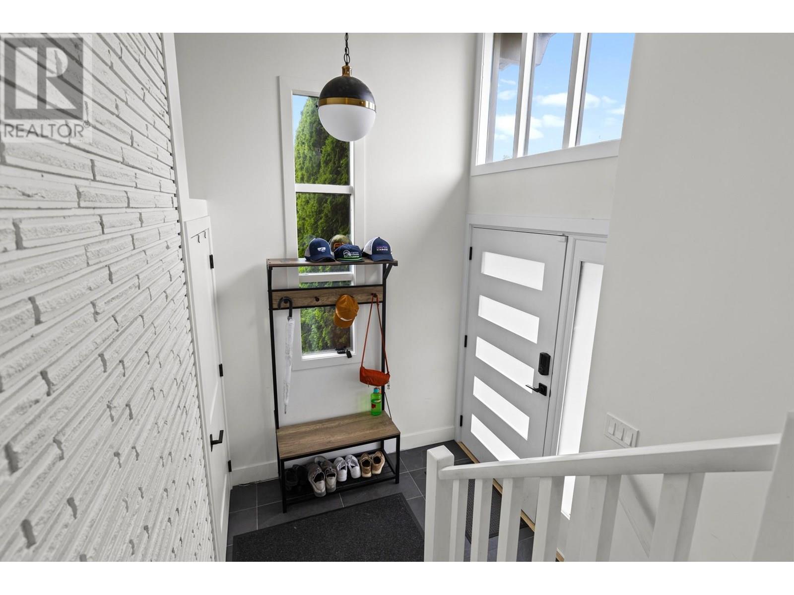  1511 Lambert Avenue, Kelowna