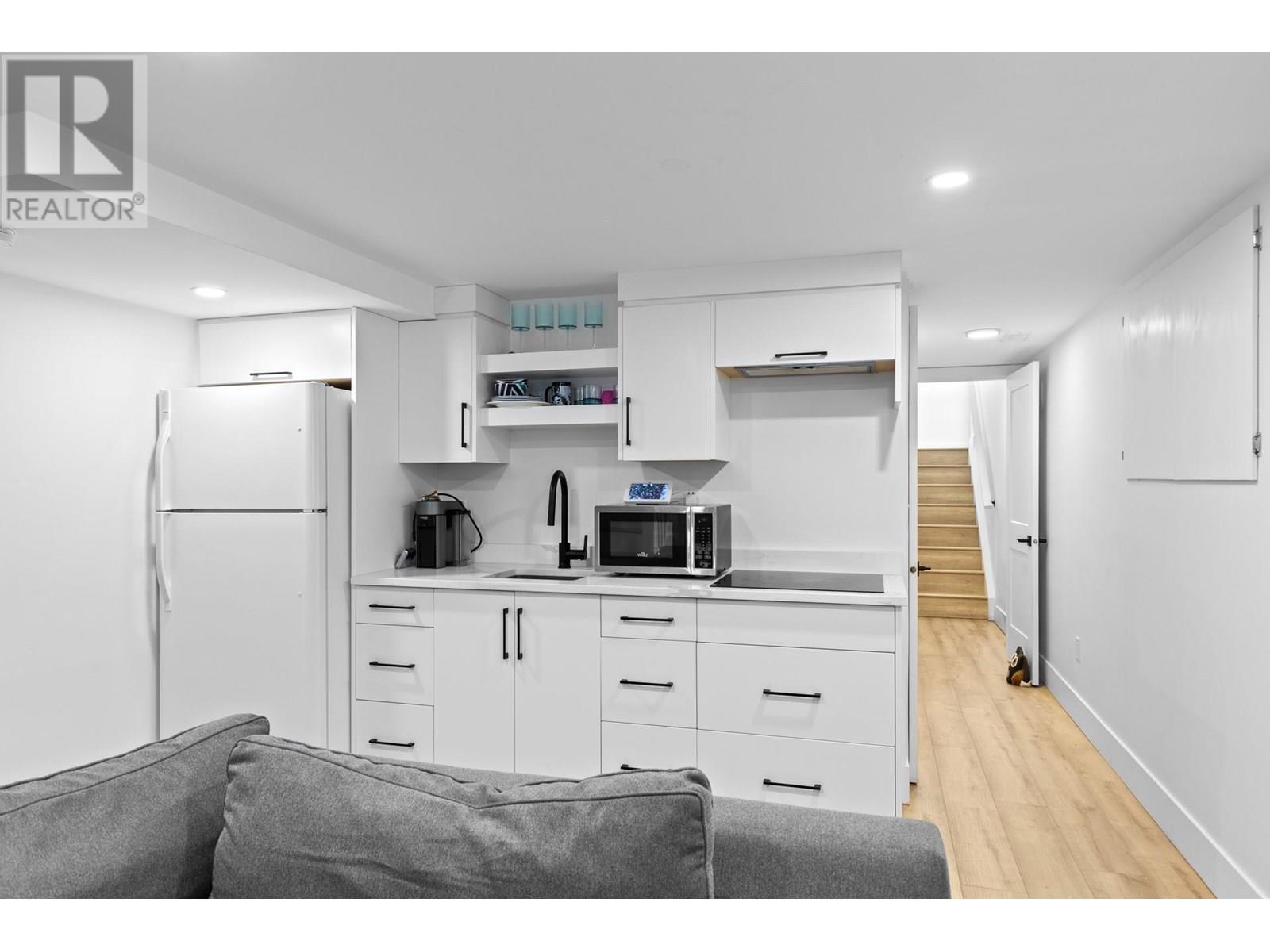  1511 Lambert Avenue, Kelowna