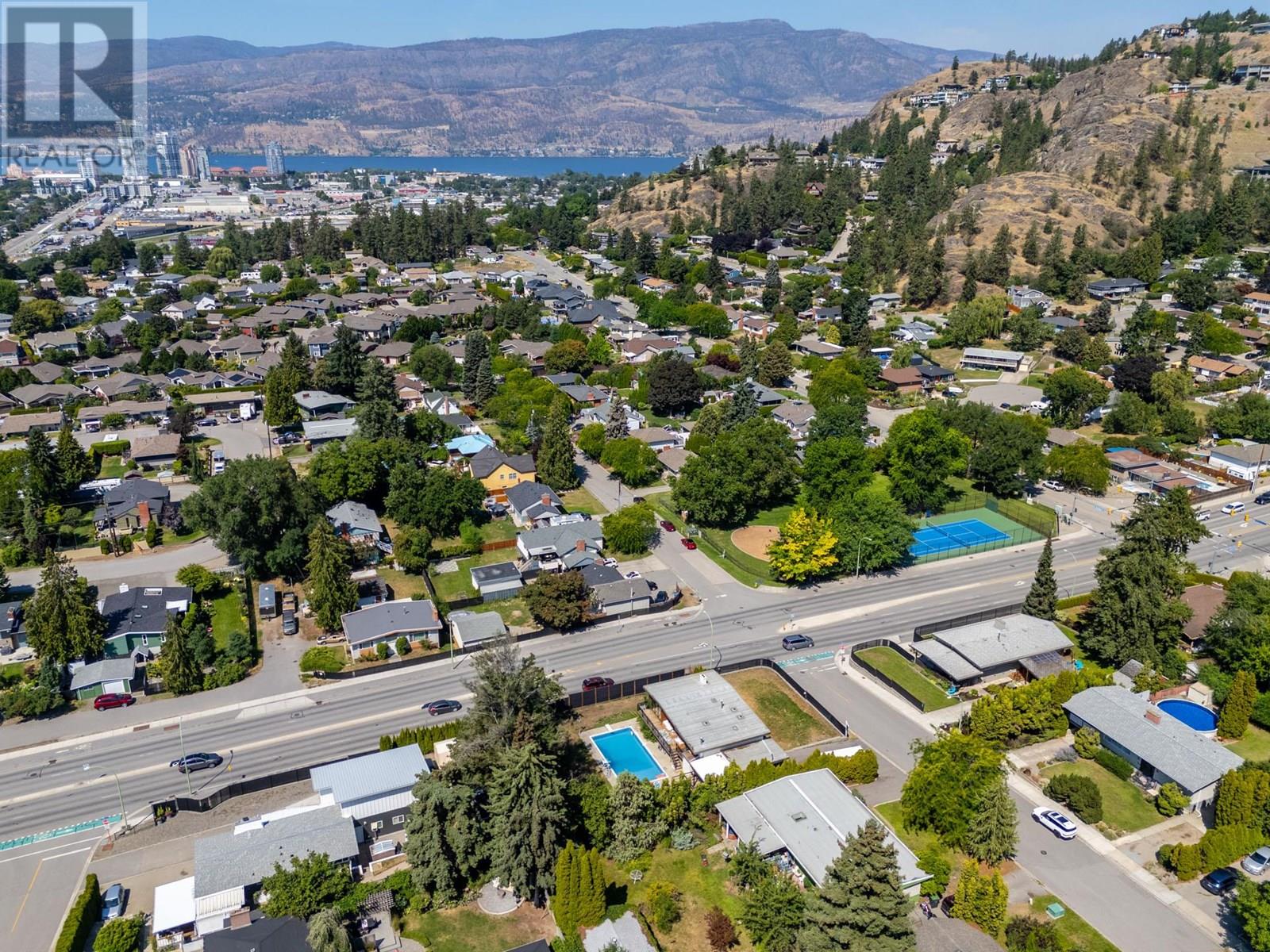  1511 Lambert Avenue, Kelowna