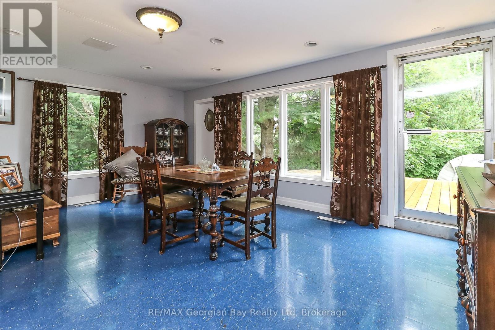 Photo 35 of 392 William Street, Tay ON