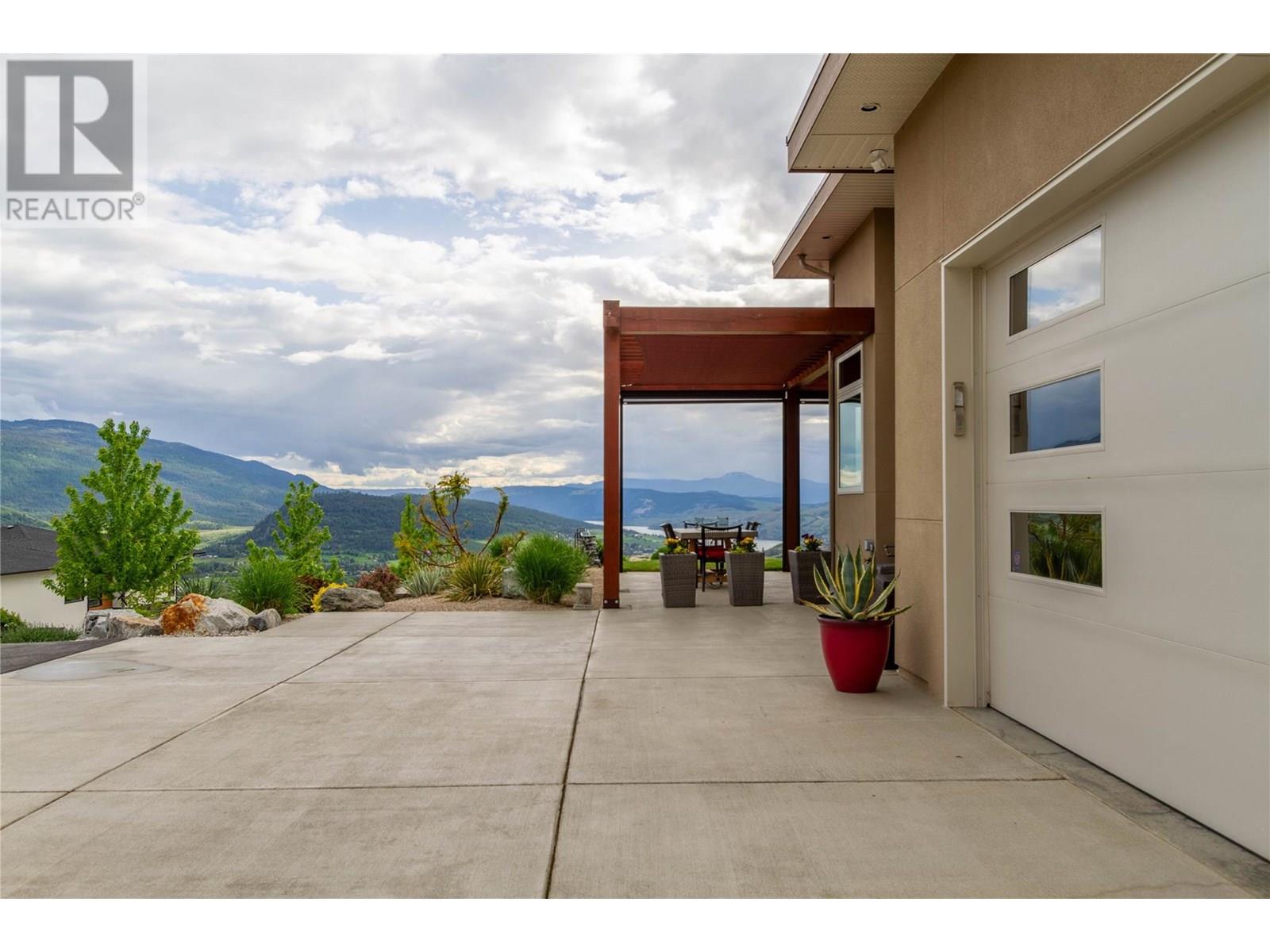 Photo 44 of 56 Ravine Drive, Coldstream BC
