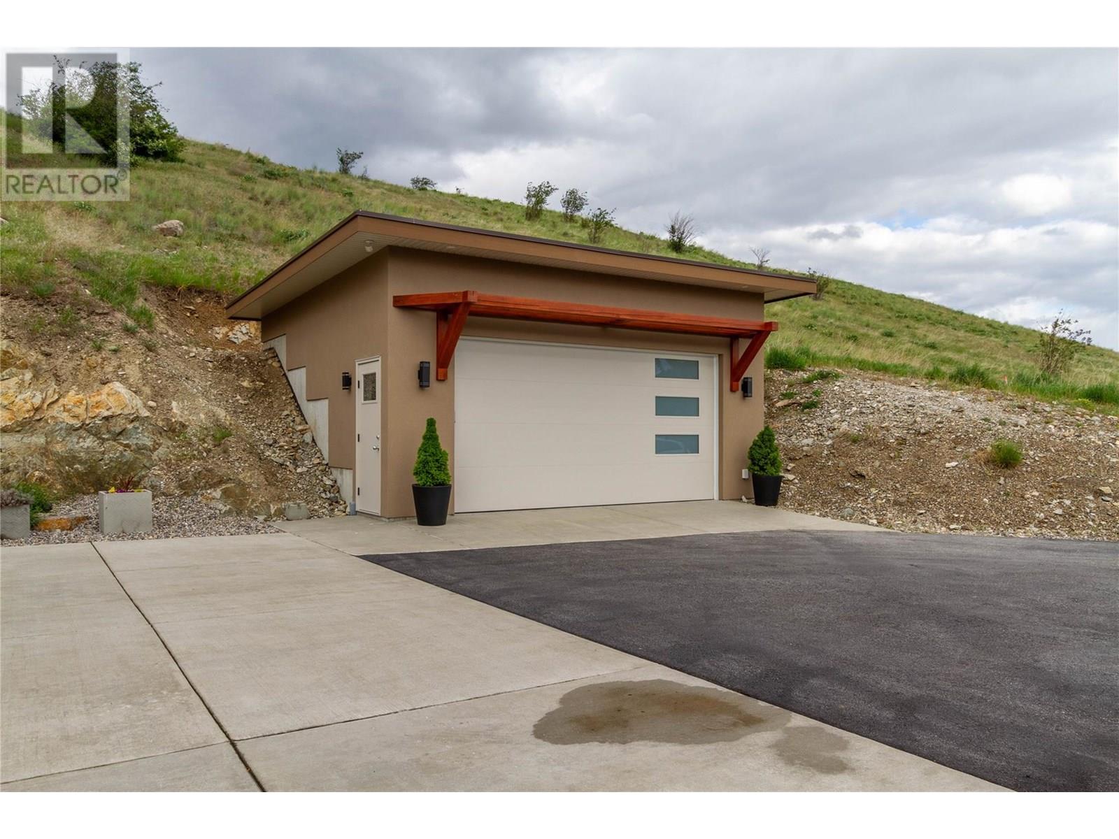 Photo 82 of 56 Ravine Drive, Coldstream BC