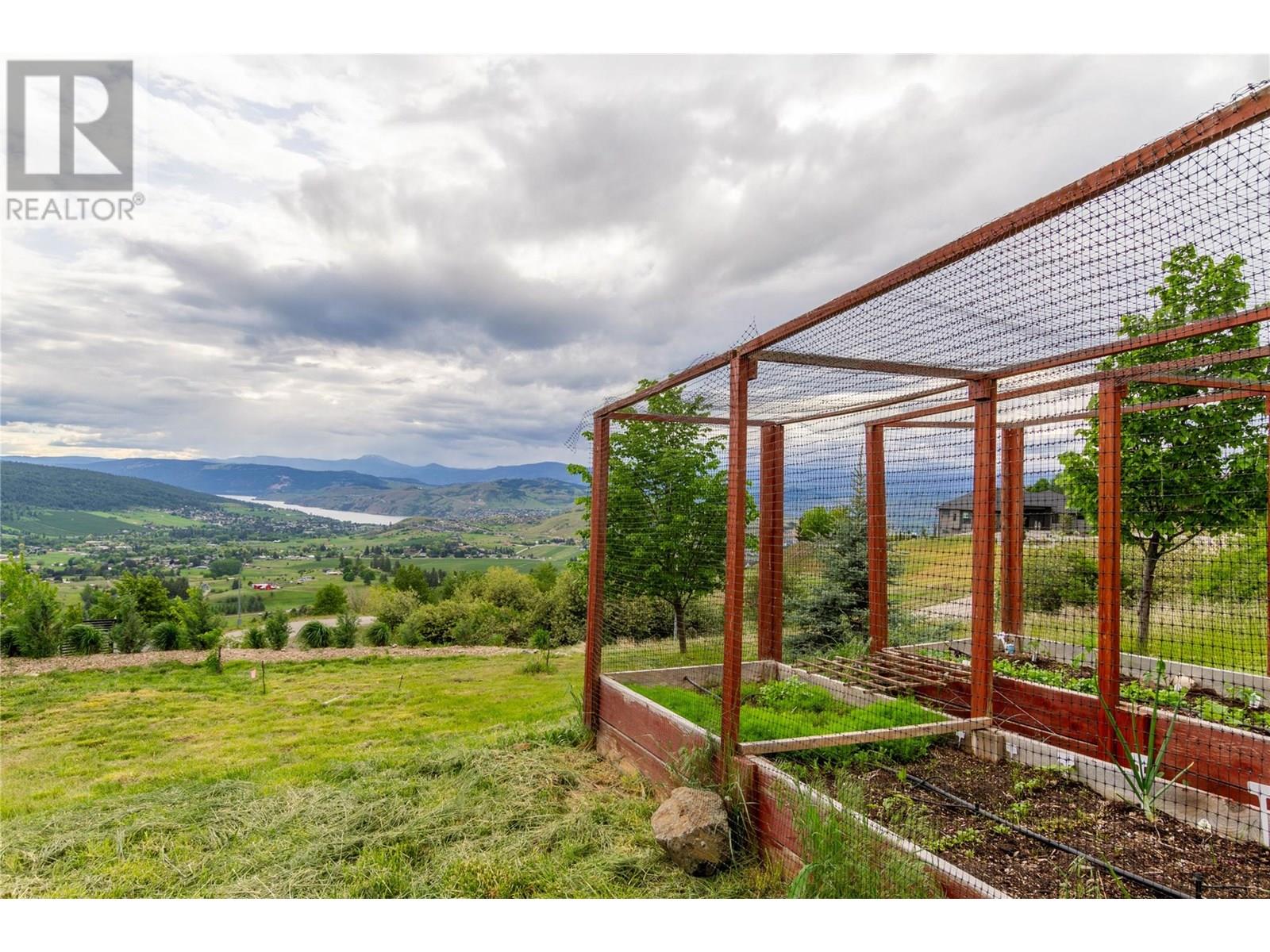 Photo 11 of 56 Ravine Drive, Coldstream BC