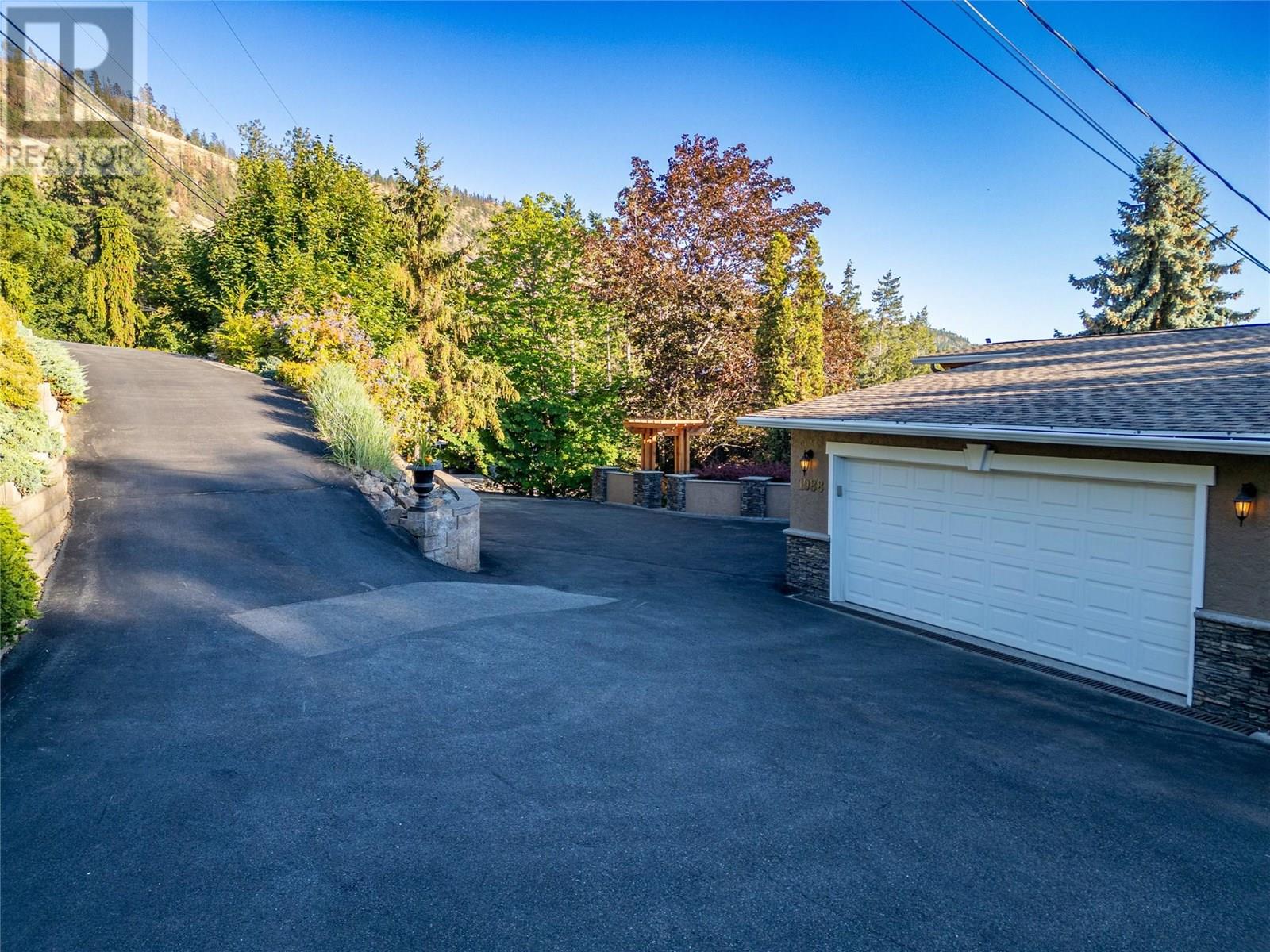 Photo 59 of 1988 Dewdney Road, Kelowna BC