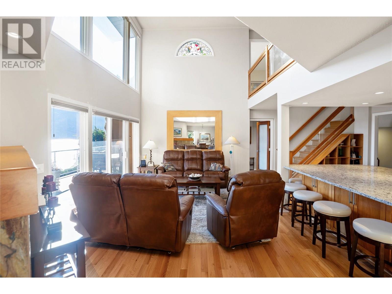 Photo 9 of 1988 Dewdney Road, Kelowna BC