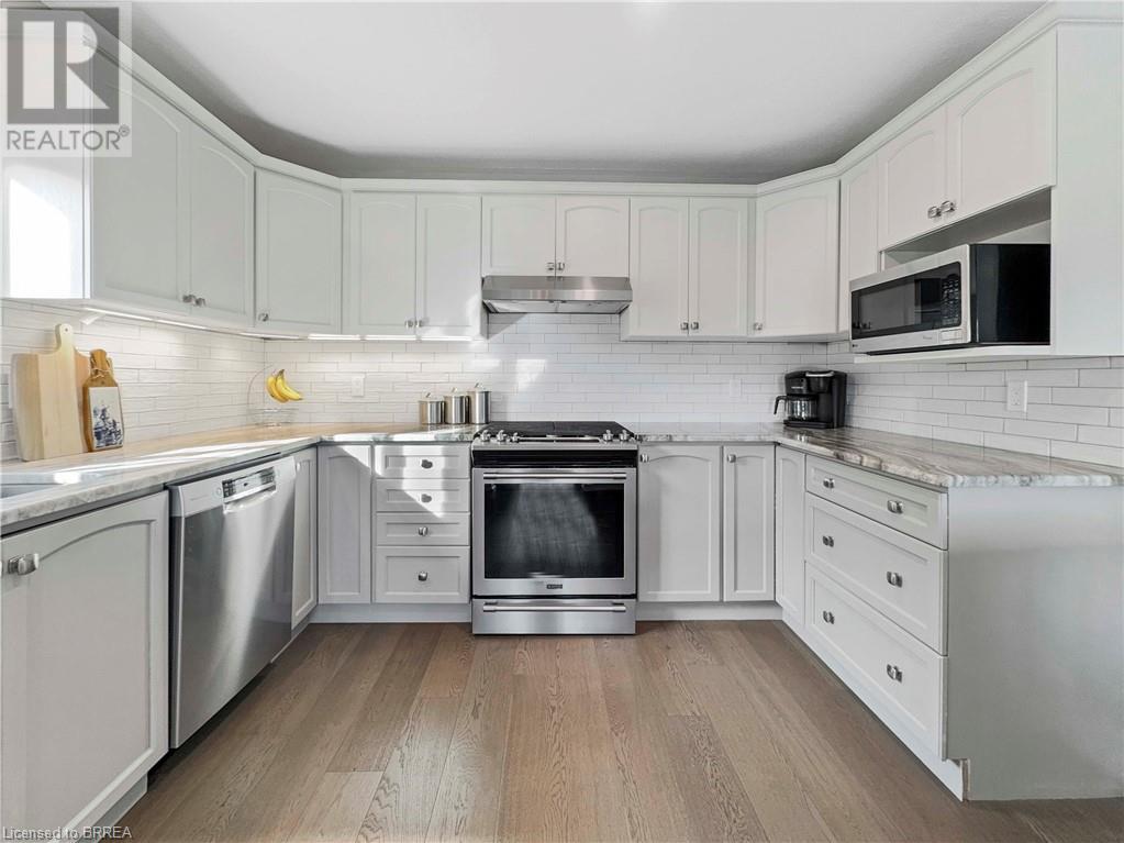 Photo 33 of 25 Bradbury Crescent, Paris ON
