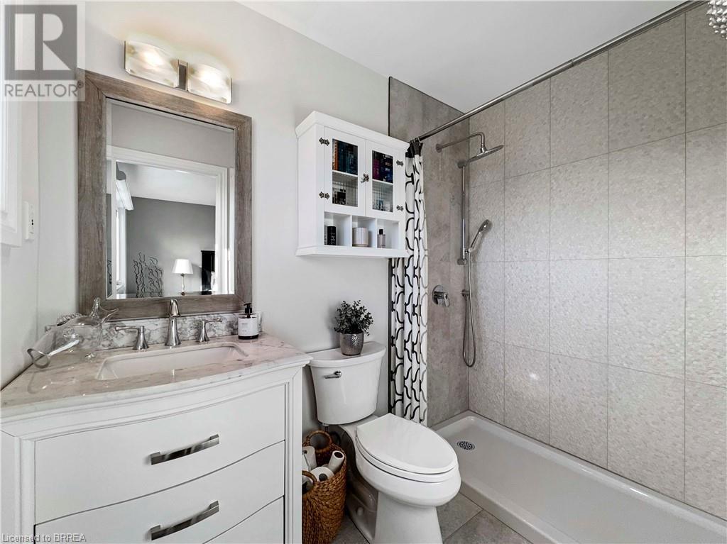 Photo 47 of 25 Bradbury Crescent, Paris ON
