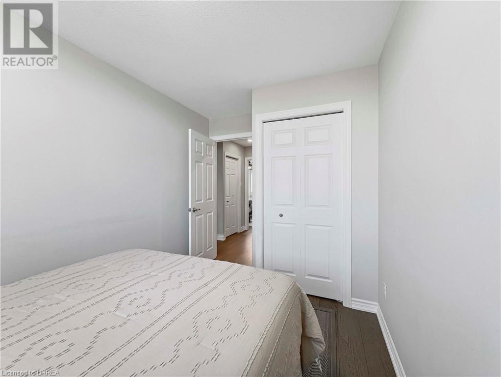 Photo 36 of 25 Bradbury Crescent, Paris ON