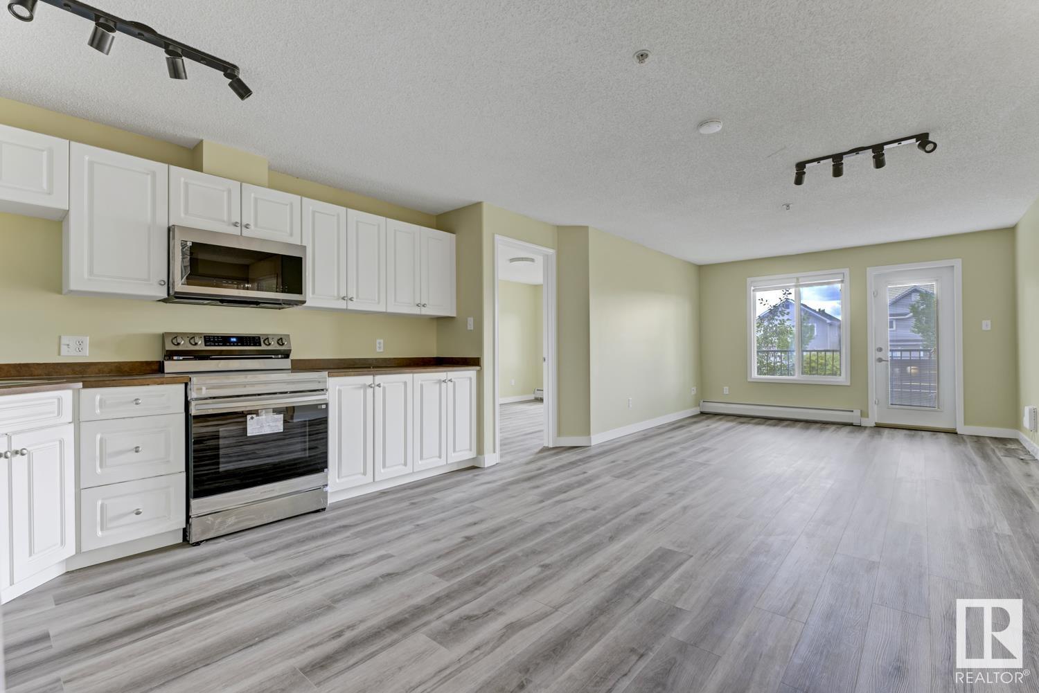 Photo 20 of 214 111 Edwards Dr Sw, Edmonton AB