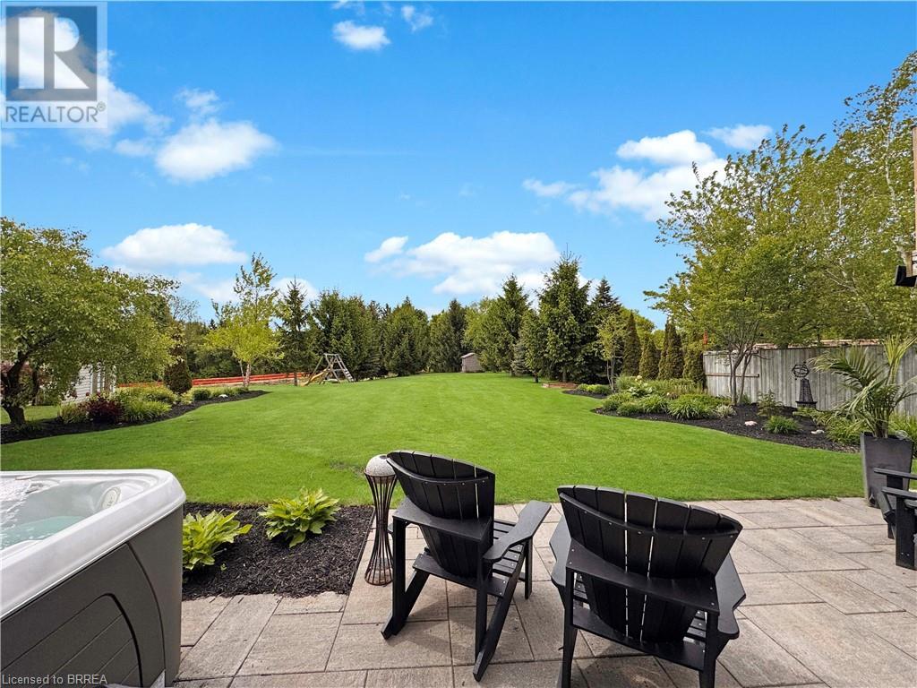 Photo 38 of 25 Bradbury Crescent, Paris ON