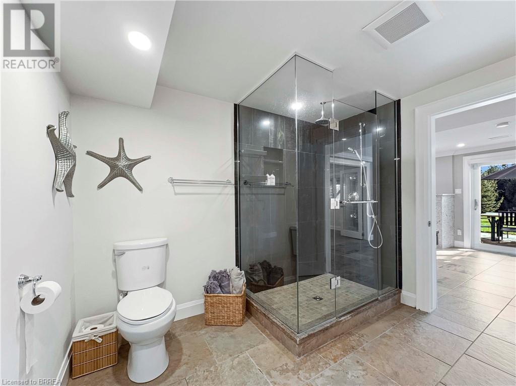 Photo 24 of 25 Bradbury Crescent, Paris ON